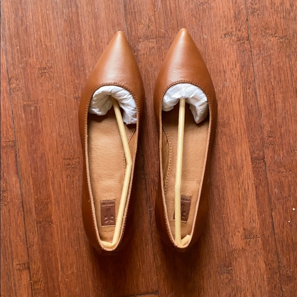Brand new Frye brown leather ballet flats